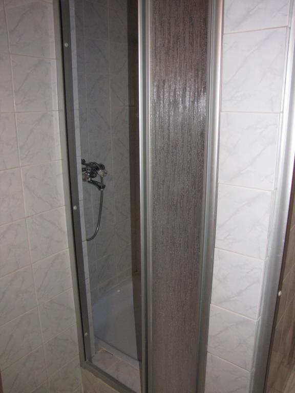 Schmidt Apartment บาลาตอนเฟนีแวช ห้อง รูปภาพ